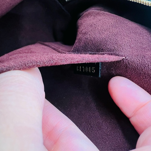 LOUIS VUITTON MIZI VIENNA NOIR ALLIGATOR - Picture 10 of 13